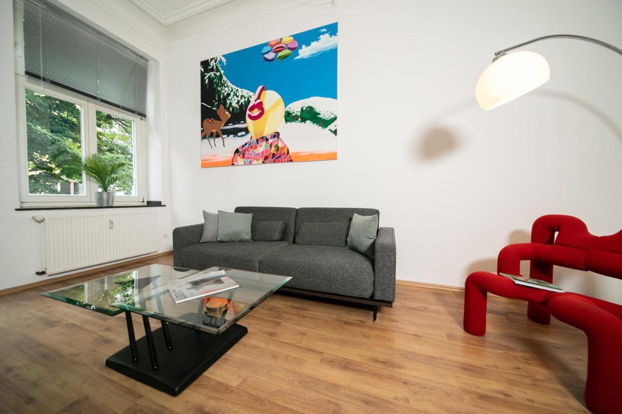 White 60 Qm Apartment - Zentral - Balkon - Messe Düsseldorf Exterior foto